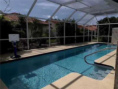 4810 RAINTREE STREET CIRCLE E Bradenton FL