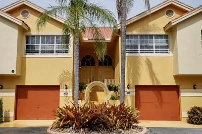 2121 S Ocean Boulevard 804, Lauderdale-By-The-Sea, FL 33062 #804 Lauderdale By The Sea FL