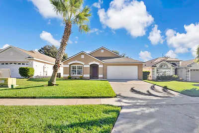 15641 MARKHAM DRIVE Clermont FL
