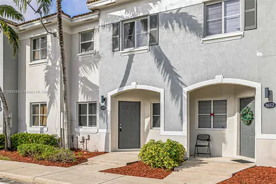 1655 SE 30th St Homestead FL