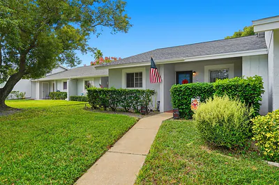 12349 DEARBORN DRIVE E #E Hudson FL