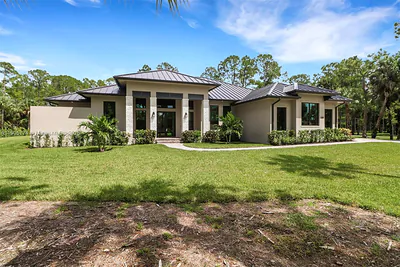 538 13th St Sw Naples FL
