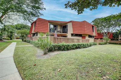 8279 Severn Drive C, Boca Raton, FL 33433 #C Boca Raton FL