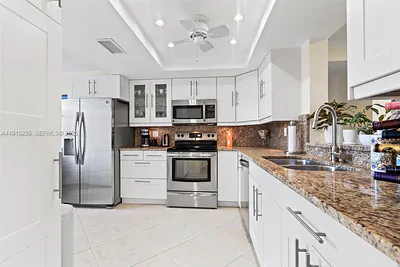 7365 NW 18th St 107 #107 Margate FL