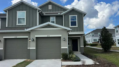 692 STONEY POINT CIRCLE Davenport FL