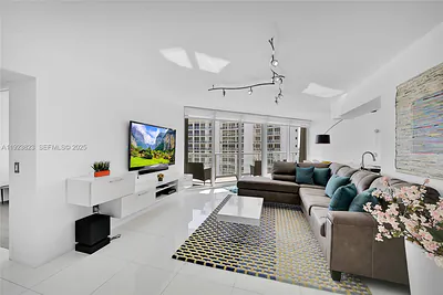 16445 Collins Ave 2228 #2228 Sunny Isles Beach FL
