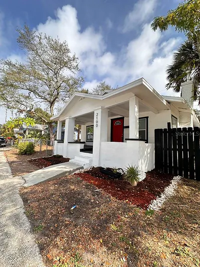 2100 AUBURN STREET S St Petersburg FL