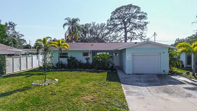 140 89TH AVENUE NE St Petersburg FL