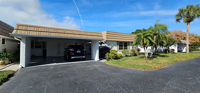 2009 RIVERBLUFF PARKWAY V334 #V334 Sarasota FL