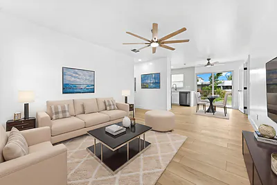908 SE Hall Street, Stuart, FL 34994 Stuart FL