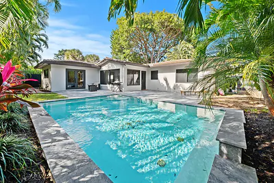 2508 NE 21st Court, Fort Lauderdale, FL 33305 Fort Lauderdale FL