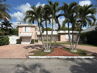 611 NE 52nd Ter Miami FL
