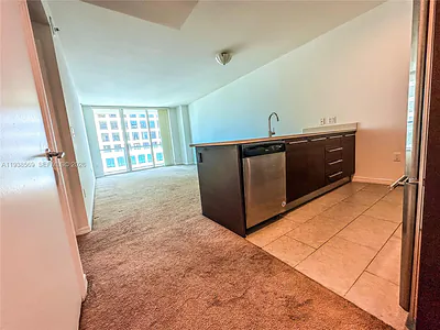 500 Brickell Ave 1406 #1406 Miami FL