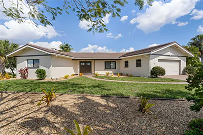 200 CAPRI ISLES COURT Punta Gorda FL