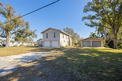 6121 58TH STREET N St Petersburg FL