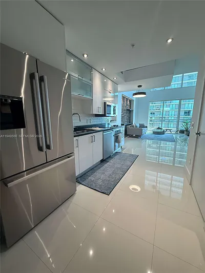 60 SW 13th St 3808 #3808 Miami FL