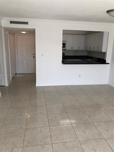 9301 SW 92nd Ave A408 #A408 Miami FL