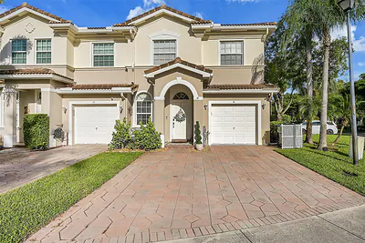 81 Legacy Court, Delray Beach, FL 33445 Delray Beach FL
