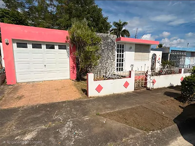 CALLE 9 BLOQUE E-10 CALLE 9 BLOQUE E-10 SANTA ELENA E-10 #E-10 Bayamon PR