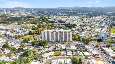 2080 CARR.8871 9-C #9-C Guaynabo PR