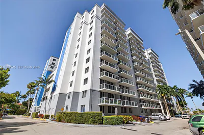 5091 NW 7th St 703 #703 Miami FL