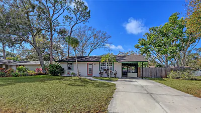 5343 BARBAROSSA AVENUE Sarasota FL