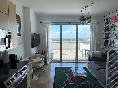 60 SW 13th St 1107 #1107 Miami FL