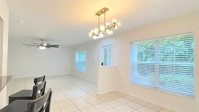 9402 CHARLESBERG DRIVE Tampa FL