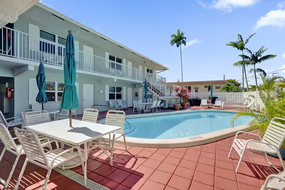 4658 Bougainvilla Drive 52, Lauderdale-By-The-Sea, FL 33308 #52 Lauderdale By The Sea FL