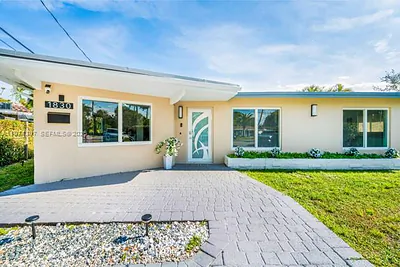 1830 NW 32nd St Oakland Park FL