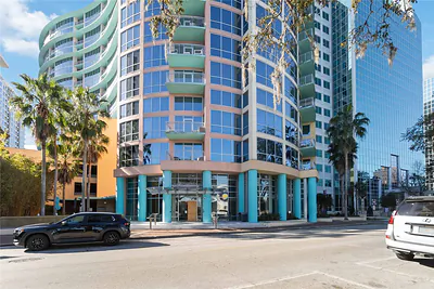 322 E CENTRAL BOULEVARD 1013 #1013 Orlando FL