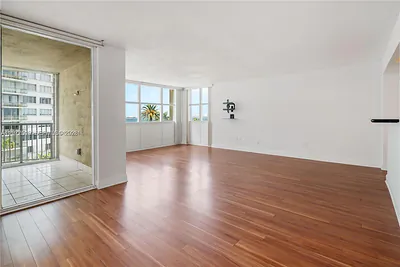 1420 Brickell Bay Dr 505C #505C Miami FL