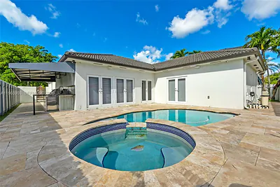 14813 NW 87th Pl Miami Lakes FL