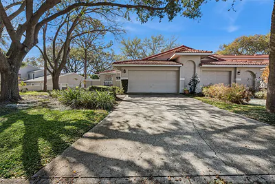 8002 SANDPOINT BOULEVARD Orlando FL