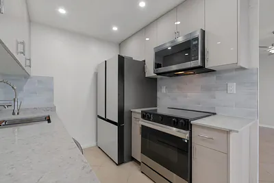 3038 Cornwall B 3038, Boca Raton, FL 33434 #3038 Boca Raton FL