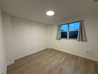 529 NE 62nd St 304 #304 Miami FL
