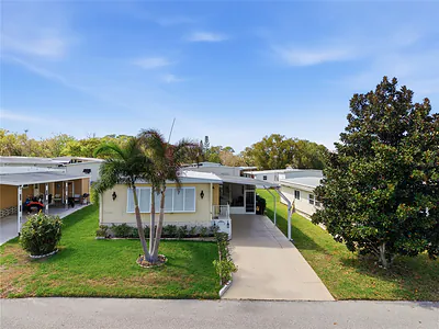 84 JACARANDA DRIVE 15 #15 Safety Harbor FL