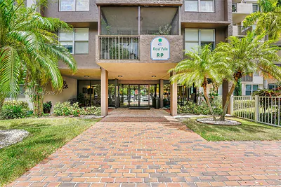 777 S Federal Hwy RP402 #RP402 Pompano Beach FL
