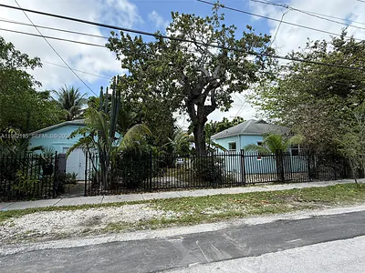294 NE 57th St Miami FL