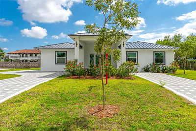 19855 SW 134 CT Unincorporated Dade FL