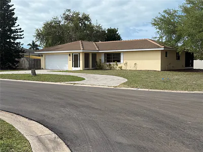 116 1ST AVENUE Nokomis FL