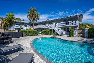 715 NE 6th St 2 #2 Fort Lauderdale FL