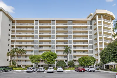 3499 Oaks Way 703, Pompano Beach, FL 33069 #703 Pompano Beach FL