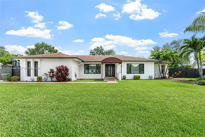 10625 SW 79th Pl Miami FL