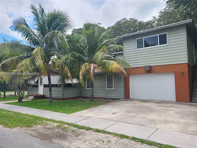 258 SW 1st Ct HOUSE #HOUSE Dania Beach FL