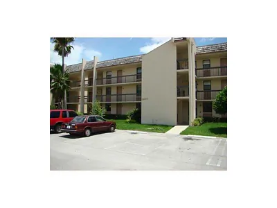 8433 Forest Hills Drive 107, Coral Springs, FL 33065 #107 Coral Springs FL