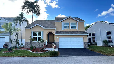 1141 Scarborough Dr Davie FL
