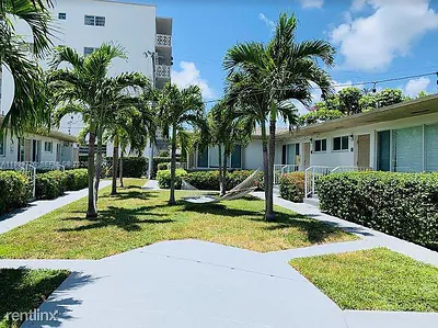 9790 E Bay Harbor Dr 2N #2N Bay Harbor Islands FL