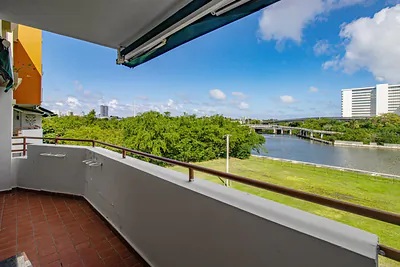 COND. BAYSIDE COVE 105 AVE. ARTERIAL HOSTOS San Juan PR