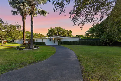 13225 SW 83rd Ct Pinecrest FL